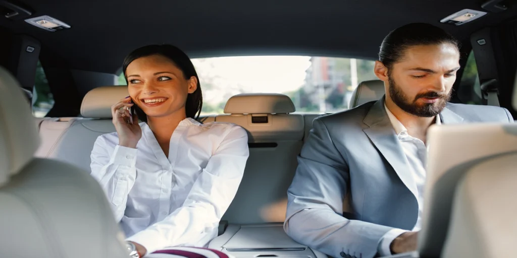 Why Airport Travelers in NJ Prefer Private Car Services Over Rideshares